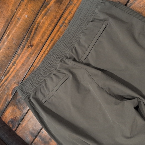 Athleta Brooklyn joggers - Picture 7 of 10